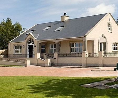 Causeway Lodge Bushmills Bagian luar foto