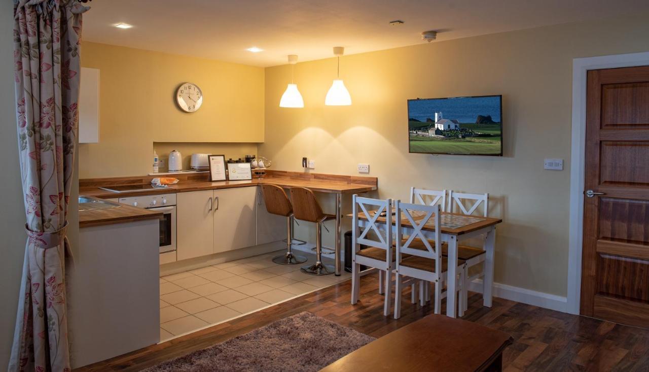 Causeway Lodge Bushmills Bagian luar foto