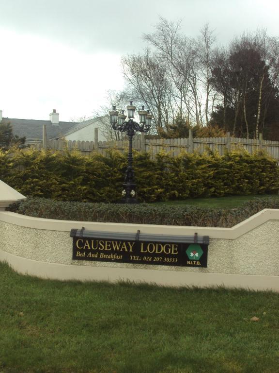 Causeway Lodge Bushmills Bagian luar foto